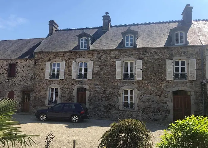 Maison En Pierres Entre Terre Et Mer.. * Neuville-en-Beaumont