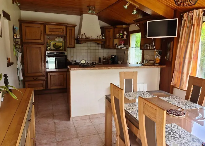 Maison En Pierres Entre Terre Et Mer.. * Neuville-en-Beaumont